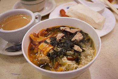 《地狱朋克》steam页面上线 第一人称恐怖动作冒险